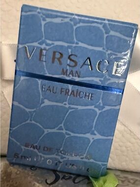 Versace Man Eau Fraîche - Light Blue Box mini